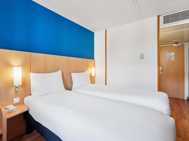 Standard Room, 2 Twin Beds