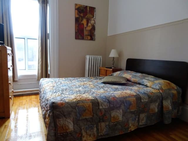 Budget Room, 1 Double Bed, Shared Bathroom