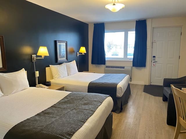 Economy Room, 2 Double Beds Exterior Entrance