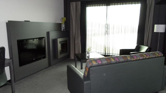 Prestige Penthouse Suite