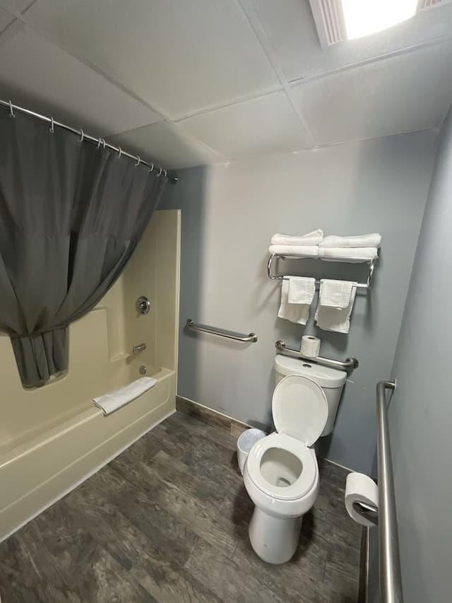 Senior Room