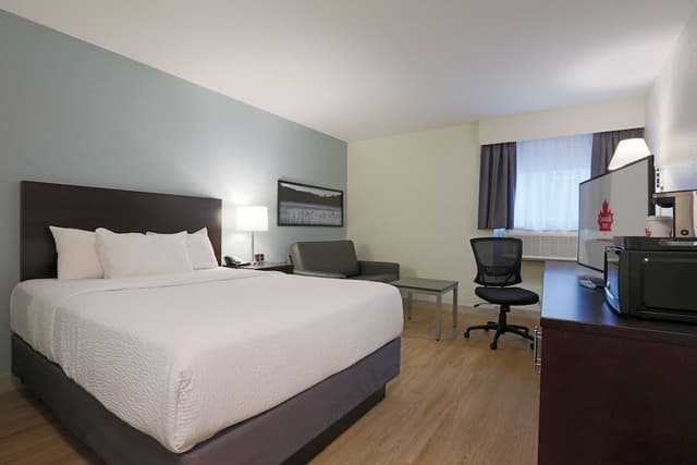 Deluxe Single Room
