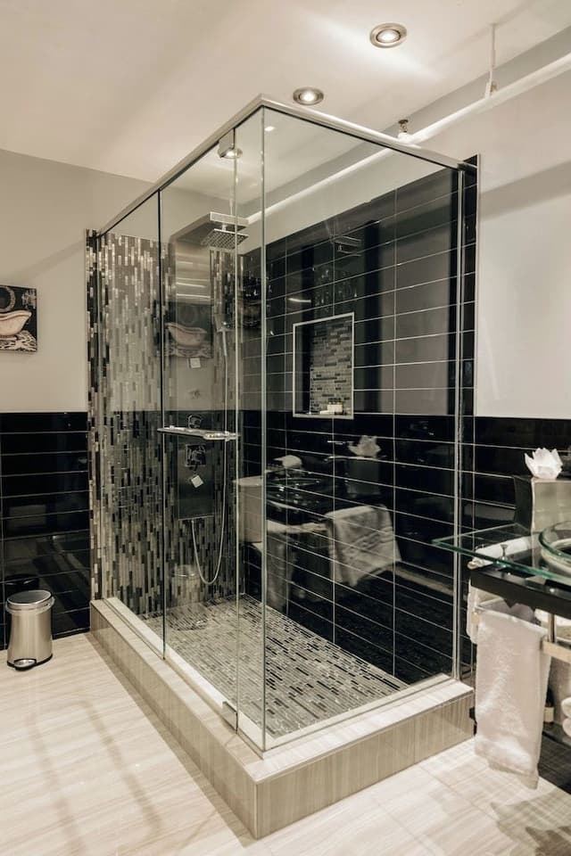 2 Bedroom 2 Bathroom Deluxe Plus Apartment