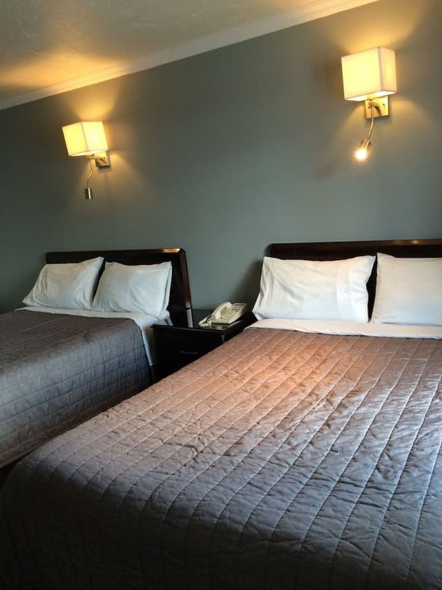 Standard Room, 2 Double Beds, Non Smoking