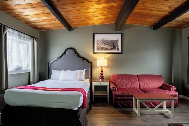 Deluxe Double Room, 2 Queen Beds, Non Smoking, Kitchenette