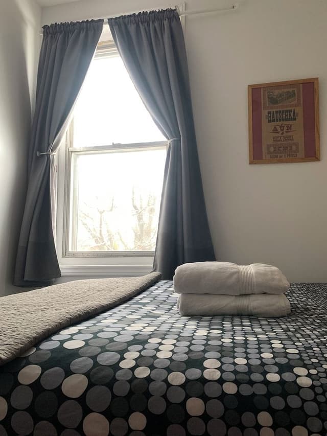 Economy Double or Twin Room, 2 Queen Beds, Non Smoking, Shared Bathroom