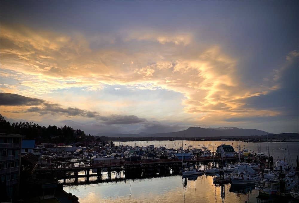 Oceanfront Suites at Cowichan Bay Oceanfront Suites at Cowichan Bay