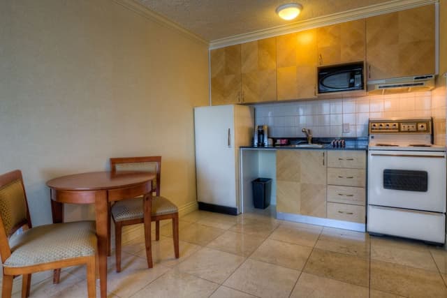 Standard Suite, 1 Bedroom, Ocean View (NOT Pet-friendly)