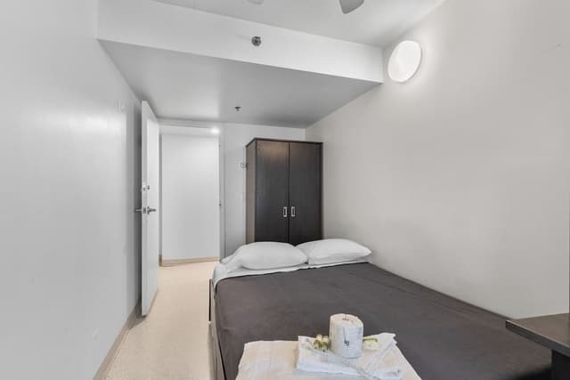 1 chambre dans 1 appt de 4 Chambres SUP