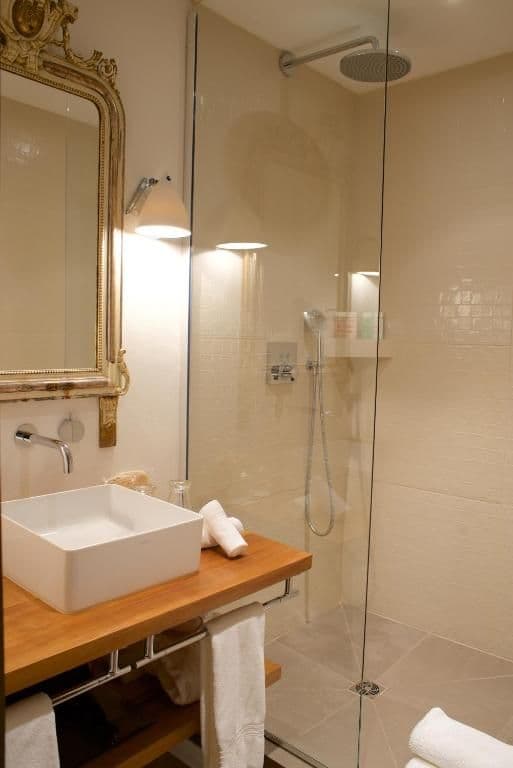 Standard Double/Twin Room
