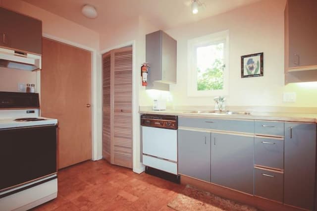 Deluxe Suite, 1 Queen Bed with Sofa bed, Non Smoking (Garden)