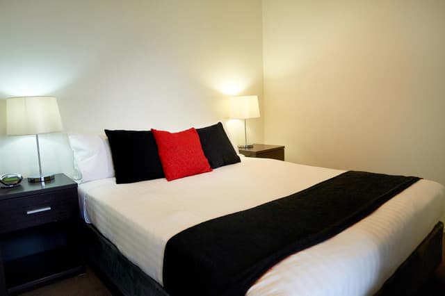 One Bedroom Apartment