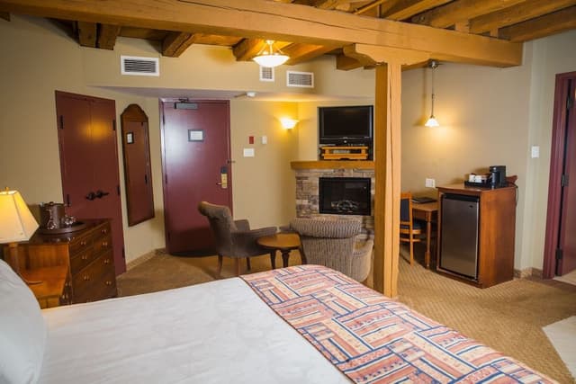 Executive Room, 1 King Bed