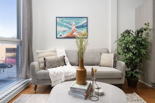 Deluxe 2 Bedroom Apartment