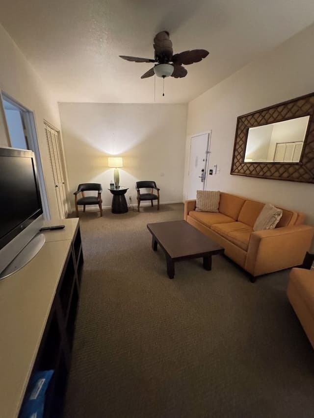 Economy Suite, 1 Queen Bed with Sofa bed, City View