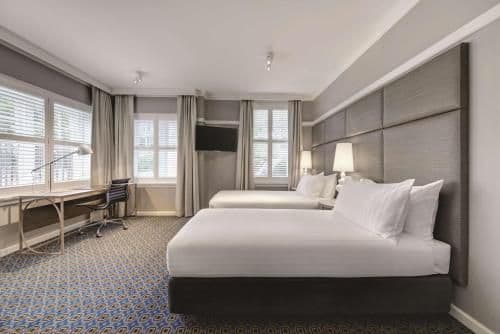 Classic Queen Room
