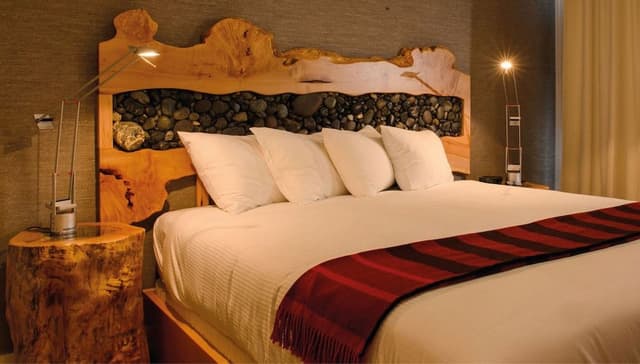 Deluxe Room, 1 King Bed