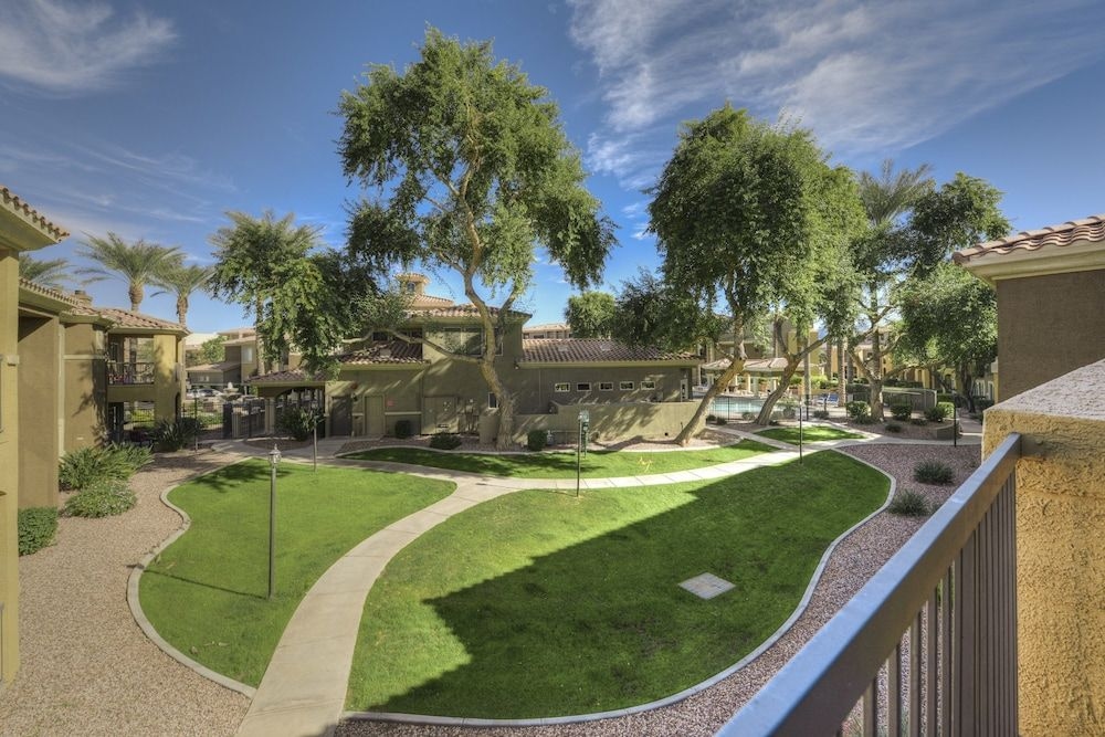 Meridian CondoResorts0