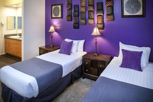 10 Bedroom listing: (2) 3-BR Condos and (2) 2-BR Condos