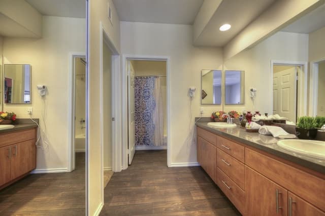10 Bedroom listing: (2) 3-BR Condos and (2) 2-BR Condos