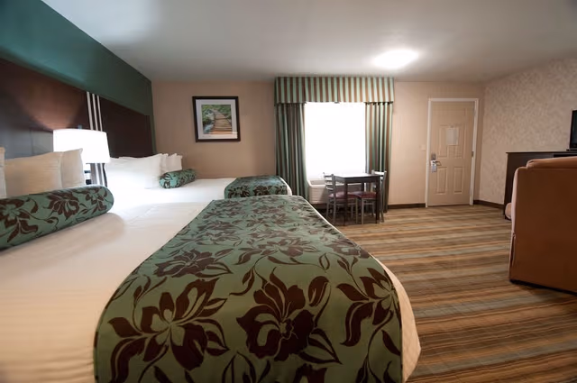 Deluxe Room, 2 Queen Beds