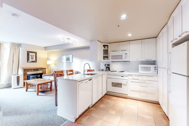 Condo, 2 Bedrooms (Family Suite)