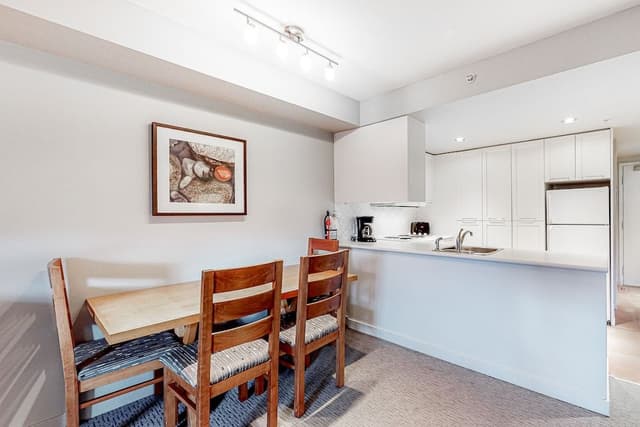 Condo, 1 Bedroom