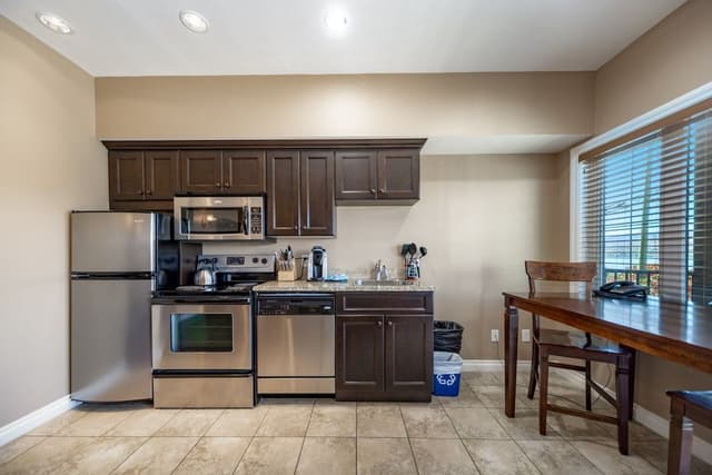 King Deluxe Suite
