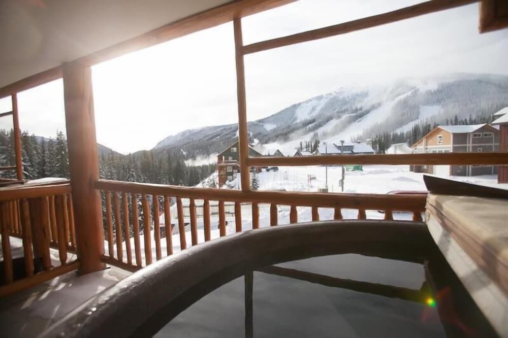 Outlaws Inn by Apex Accommodations4