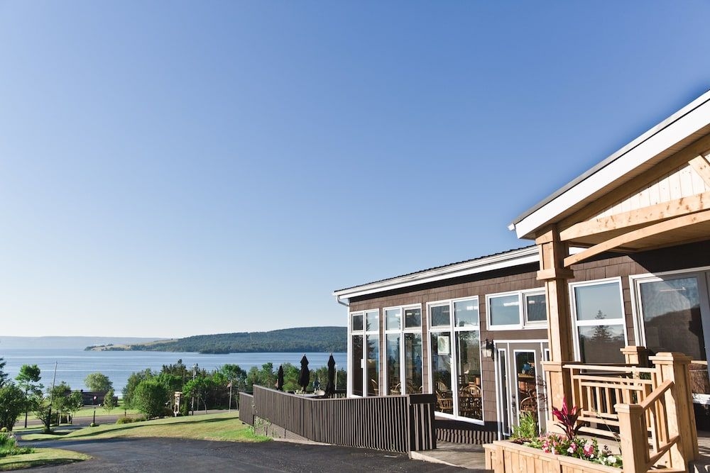 Silver Dart Lodge3