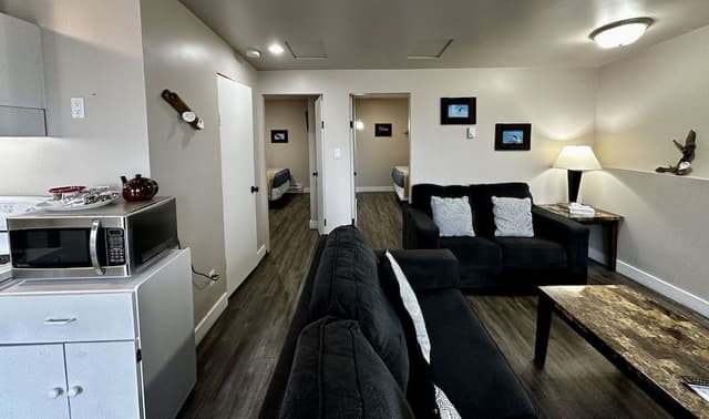Suite, 2 Bedrooms