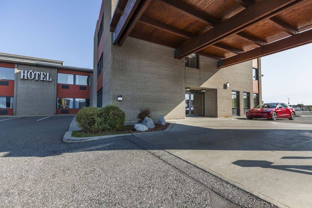 Hotel Dauphin Saint Hyacinthe Hotel Dauphin Saint Hyacinthe