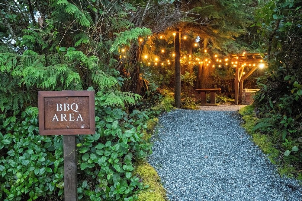 Middle Beach Lodge2