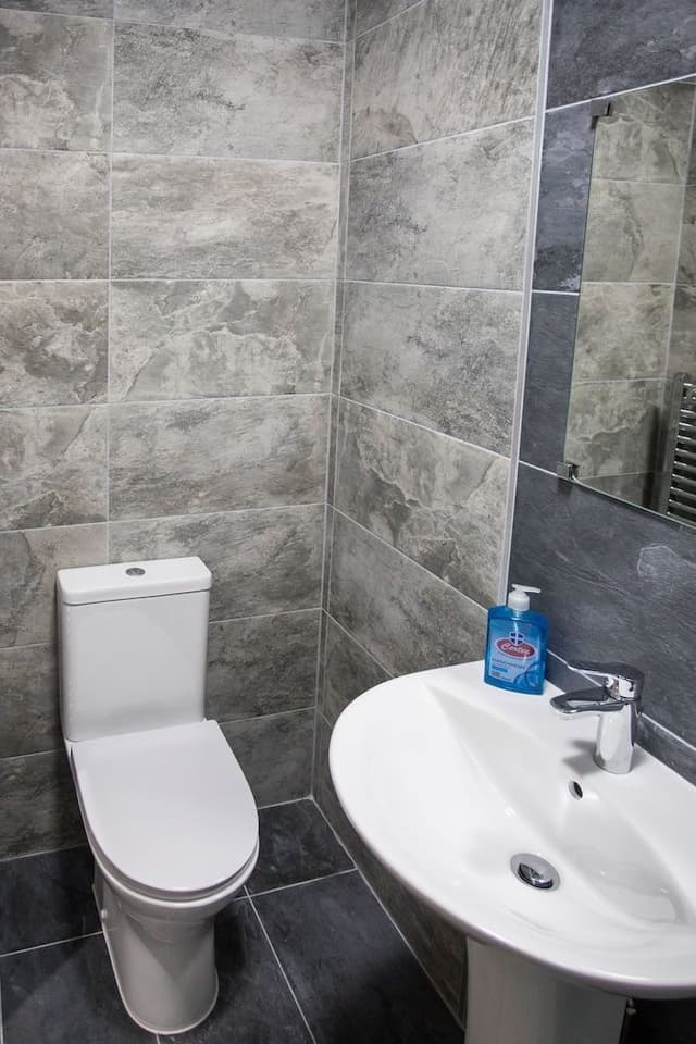 Twin Room, Ensuite