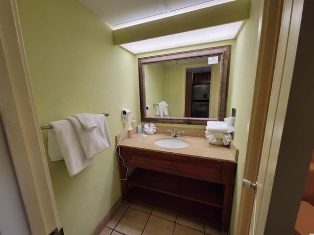 Condo, 1 Bedroom, Oceanfront (417)