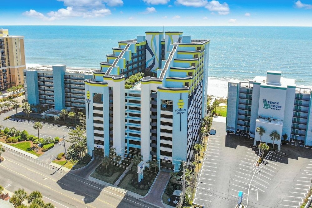 Monterey Bay Suites4