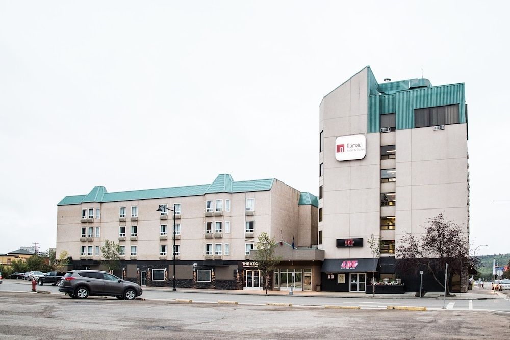 Nomad Inn And Suites0
