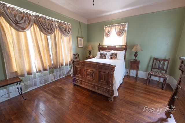 Deluxe 2 Bedroom Suite with Balcony: The Mathilde (2nd Floor)