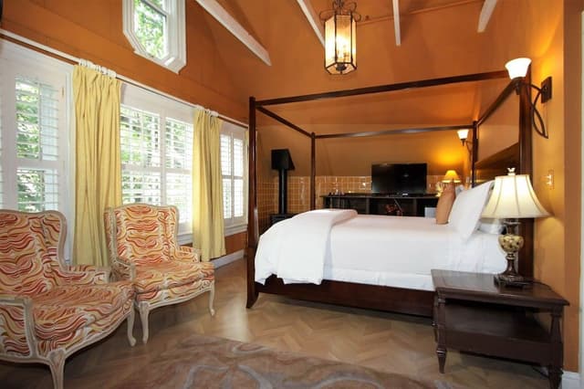 Room, 1 King Bed, Fireplace (William's Hideaway)