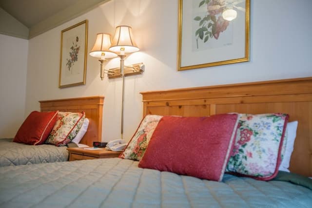Cottage, 2 Queen Beds, Garden Area