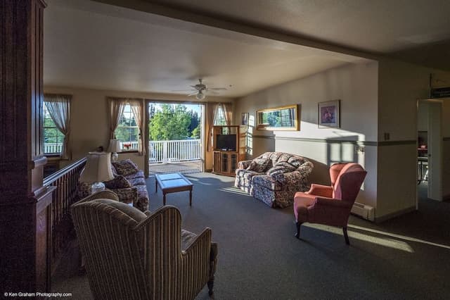 Suite, 1 King Bed