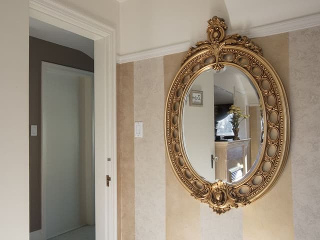 Luxury Suite, 1 Queen Bed, City Skyline & Ocean View Double Jacuzzi Tub, Fireplace