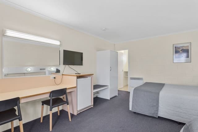 Standard Twin Room (Ground Floor)