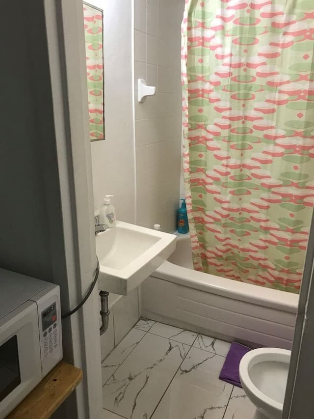 Single Room, 1 Twin Bed, Private Bathroom