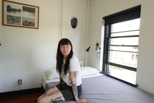 Small Double Room with Shared Bathroom