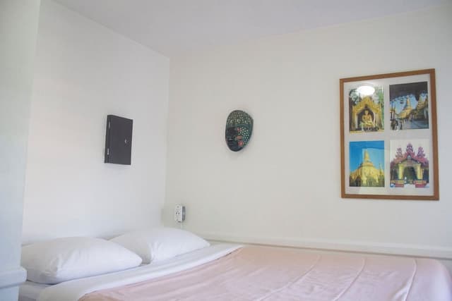 Micro Double Room with Sink (Shared Bathroom)