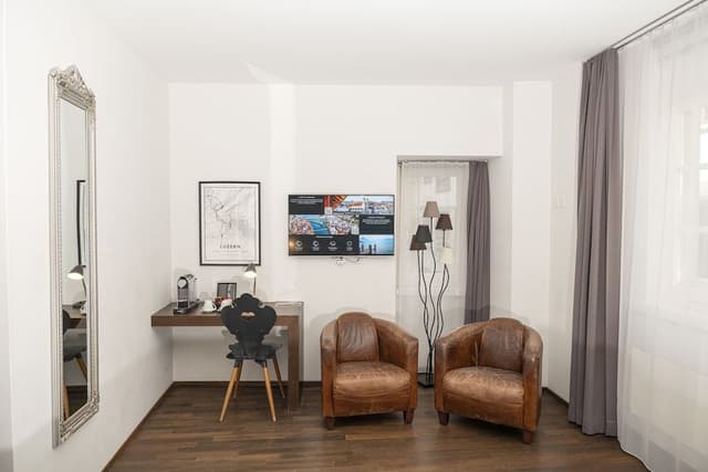 Superior Double Room, 1 King Bed, Non Smoking, City View