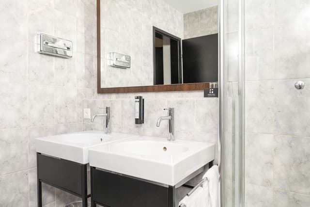 Superior Double Room, 1 King Bed, Non Smoking, City View