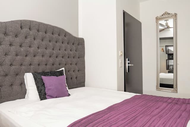 Grand Single Room, 1 Double Bed, Non Smoking, City View