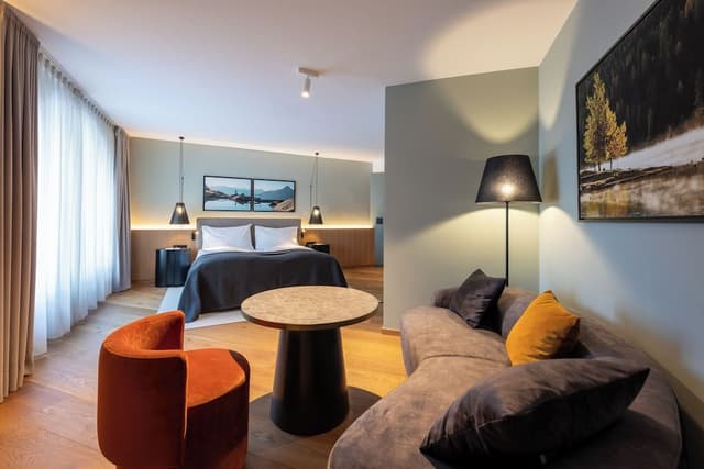 Residence 4-Star - Premium Double Room South or West